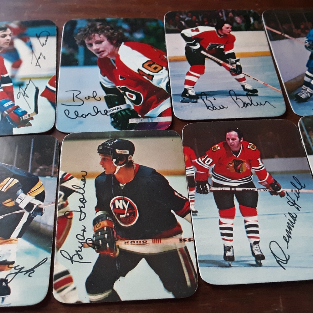 NHL Cards - Picture 2 of 5